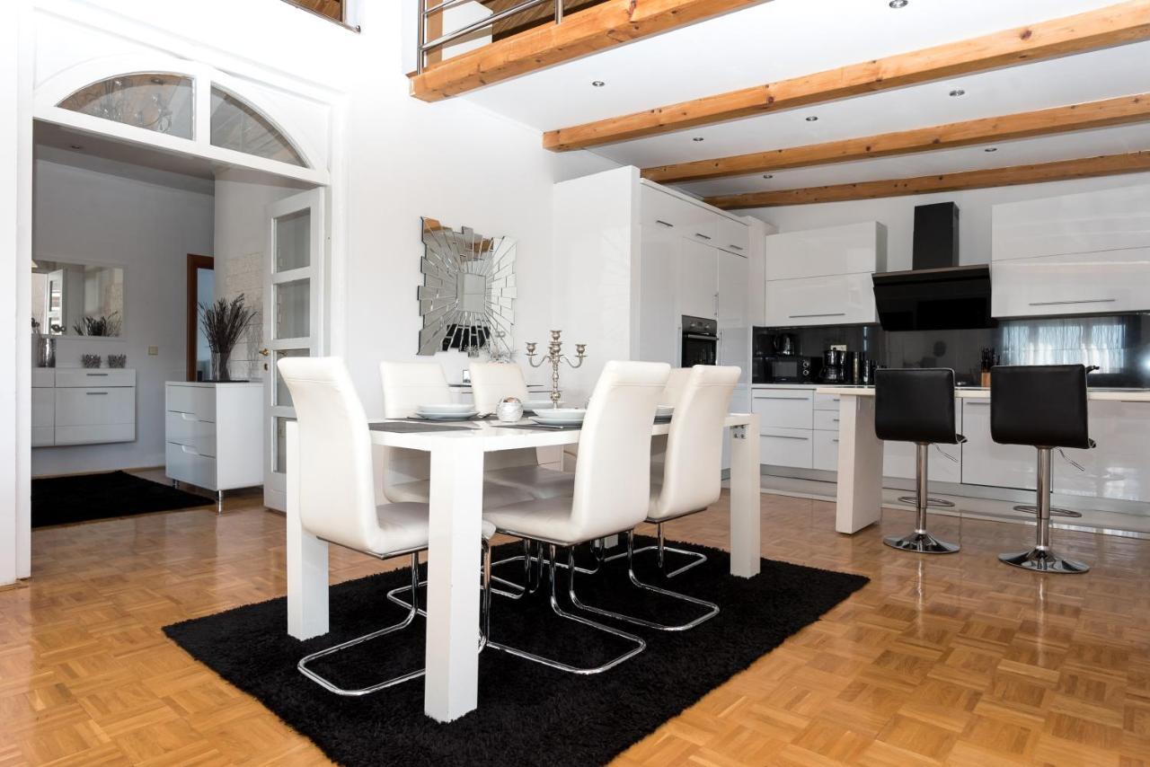 Appartement Natura With Private Pool