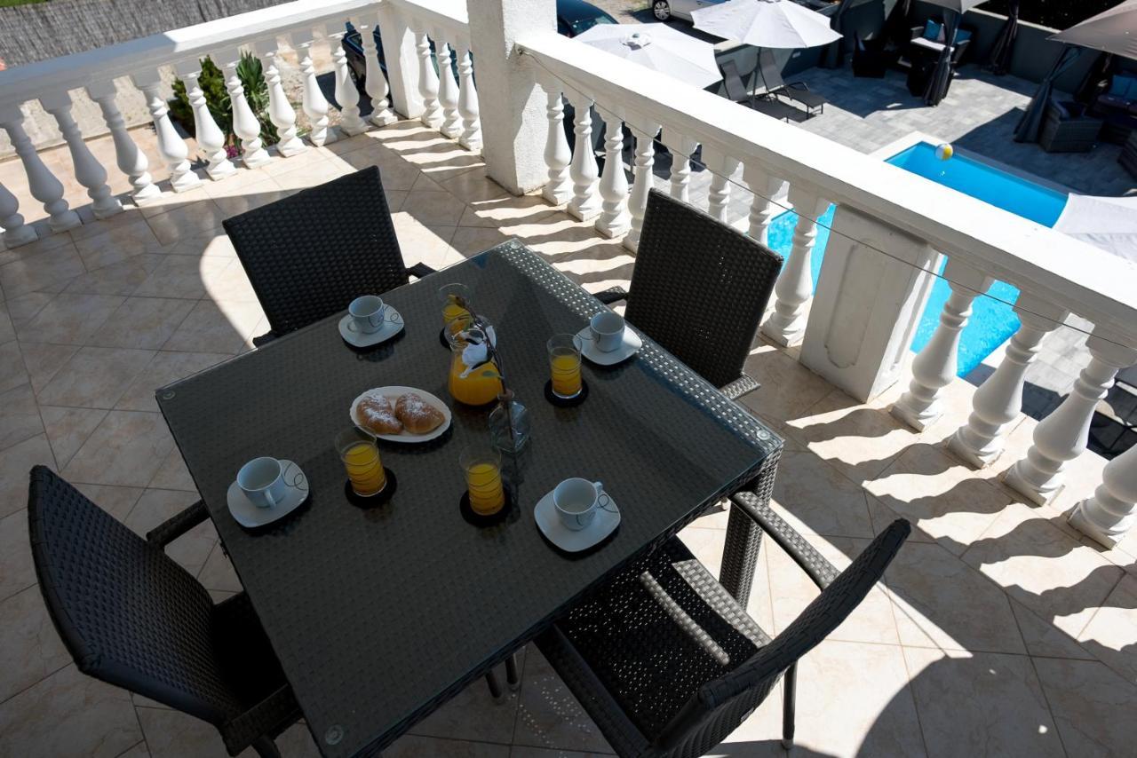 Appartement Natura With Private Pool